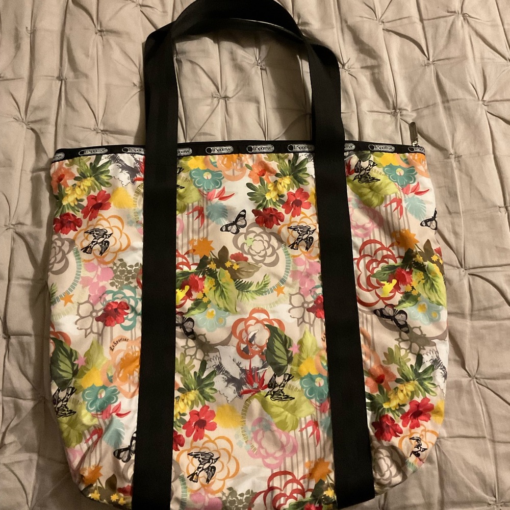 Le sport sac floral tote lesportsac